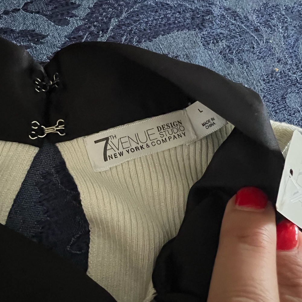 NY&C 7th Avenue Sleeveless Top - Picture 5 of 7